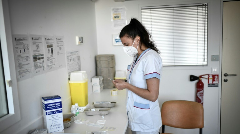 Les IPA, des "infirmiers experts" dans la bataille de l'acc&egrave;s aux soins