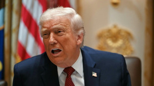 Trump critica Europa 'decadente' e defende elei&ccedil;&otilde;es na Ucr&acirc;nia