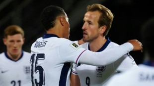 Inglaterra goleia Letônia (5-0) e se classifica para Copa de 2026