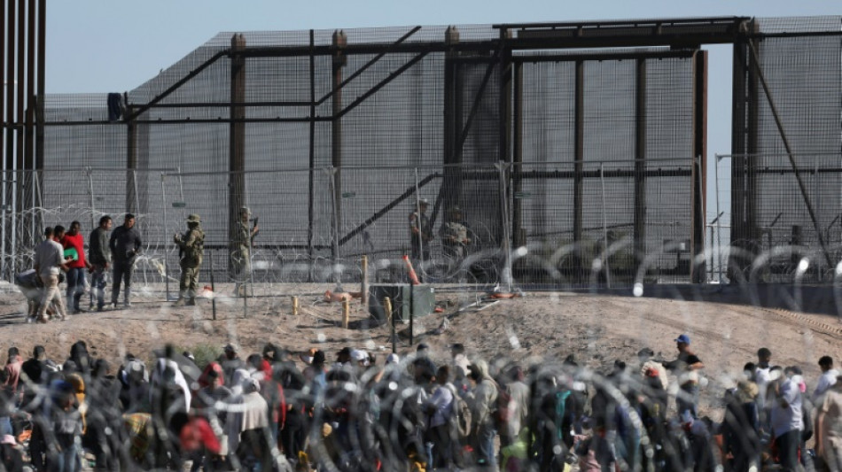 EUA alerta que seguir&aacute; expulsando migrantes ap&oacute;s fim de medidas sanit&aacute;rias