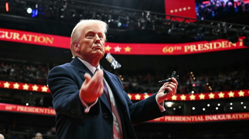 Trump prev&eacute; aranceles del 25% a M&eacute;xico y Canad&aacute; a partir del 1 de febrero